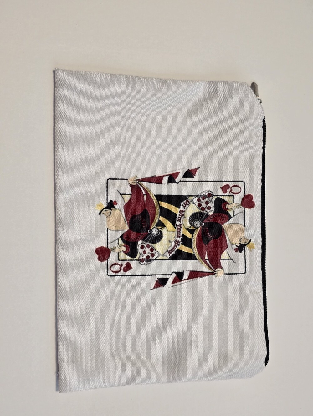 π β€οΈ Brand New Queen of Hearts Double Sided Polyester Makeup Bag & Disney Balm - Picture 4 of 7